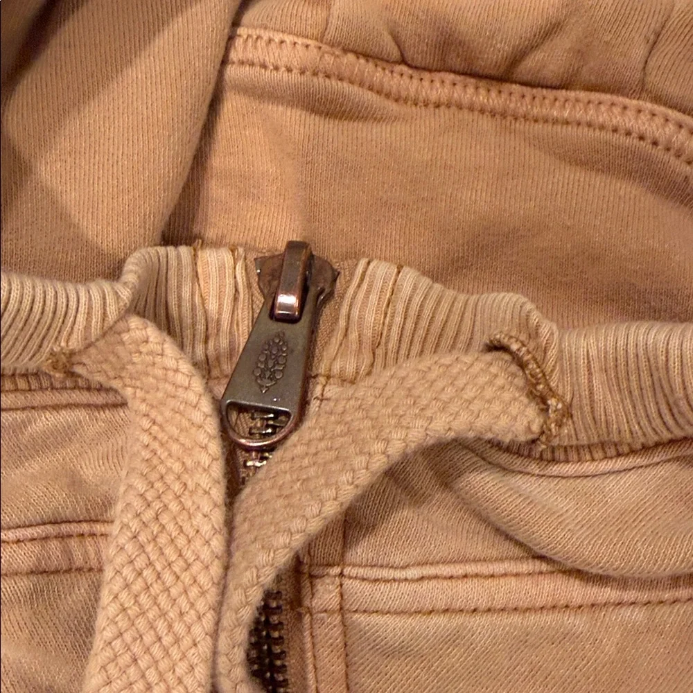 Free People All Your Love Solid Hoodie
Patchwork Slouchy Saddle Tan Size XS - Picture 8 of 12